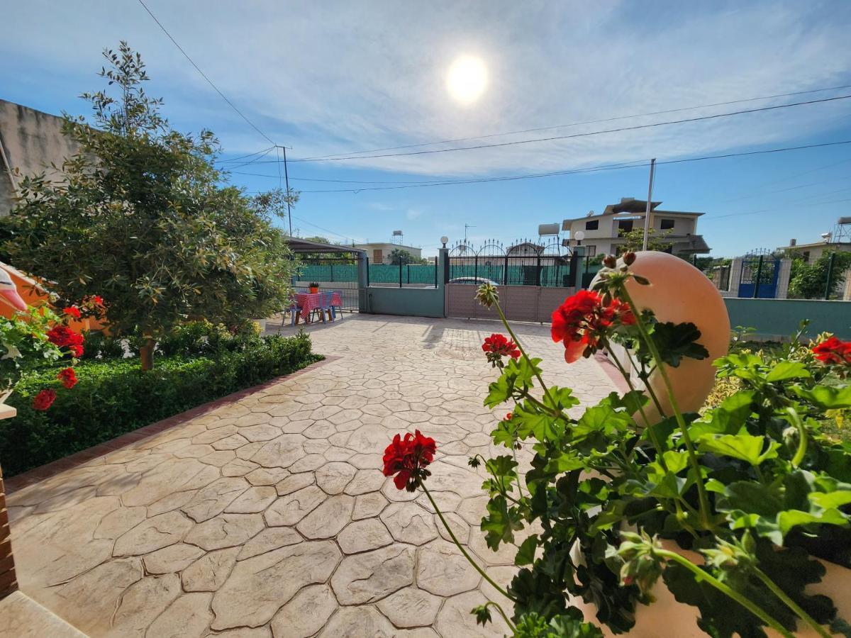 Villa Orange Vlora Kültér fotó