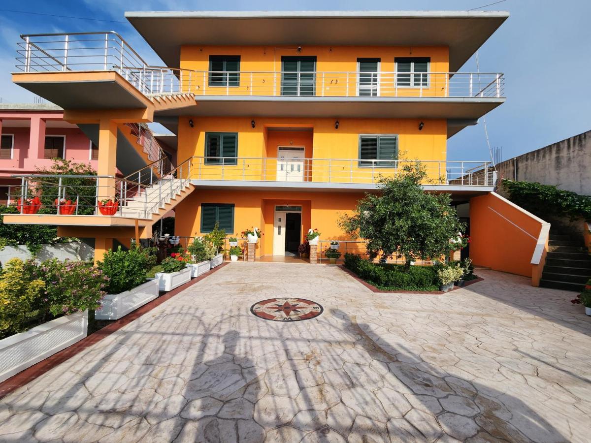 Villa Orange Vlora Kültér fotó