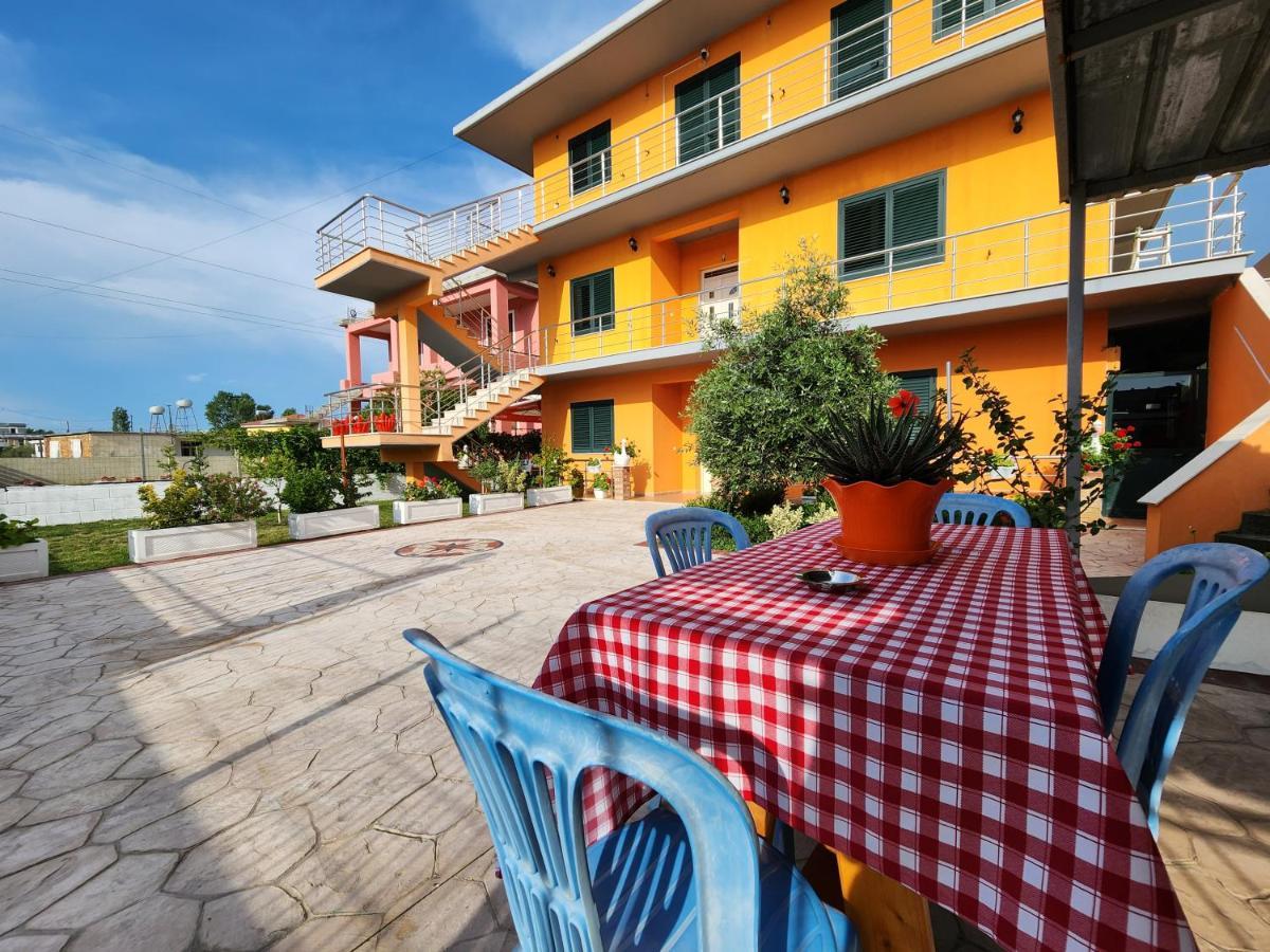 Villa Orange Vlora Kültér fotó