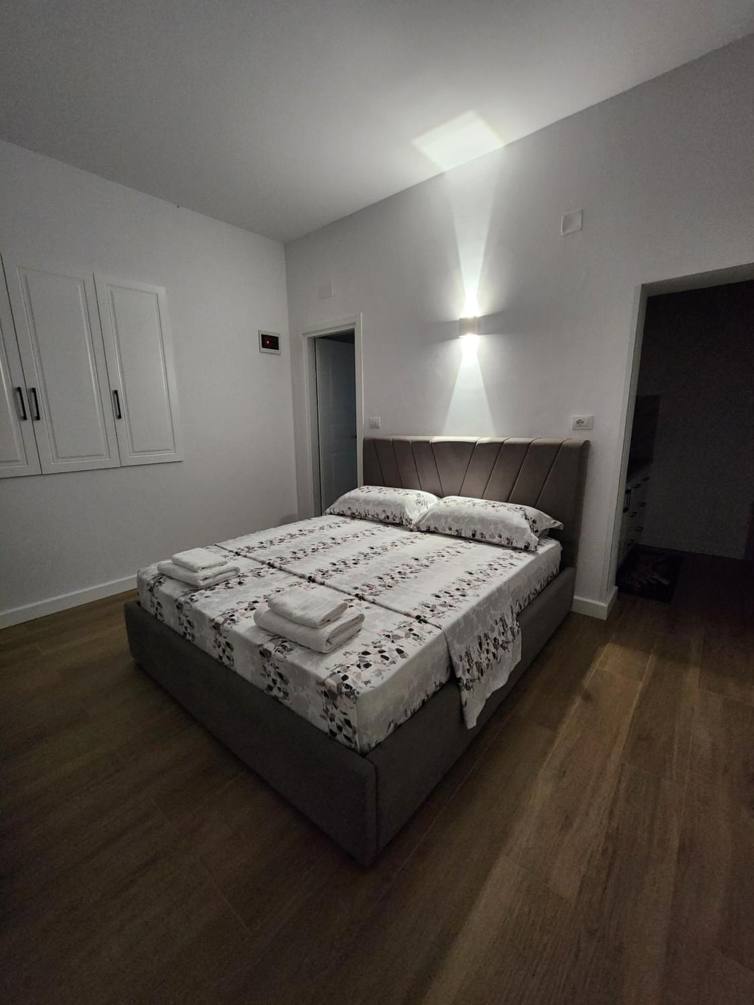 Villa Orange Vlora Kültér fotó